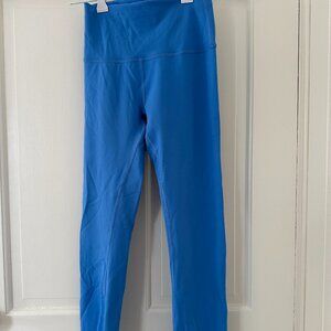 Lululemon Wunder Train High-Rise Crop 25”, Size 4